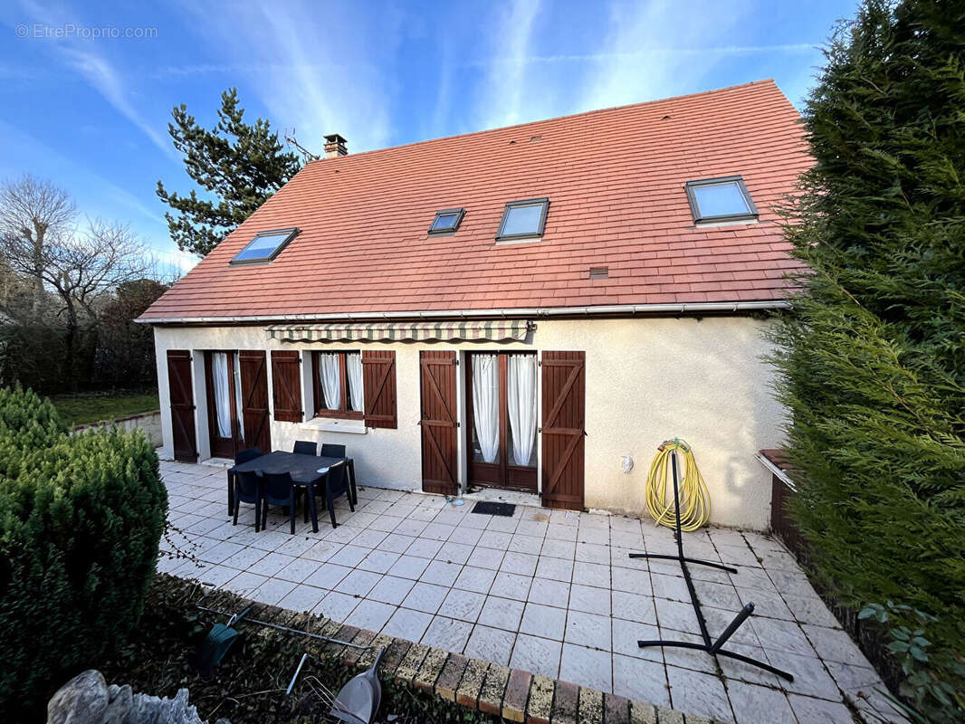 Maison à TESSANCOURT-SUR-AUBETTE