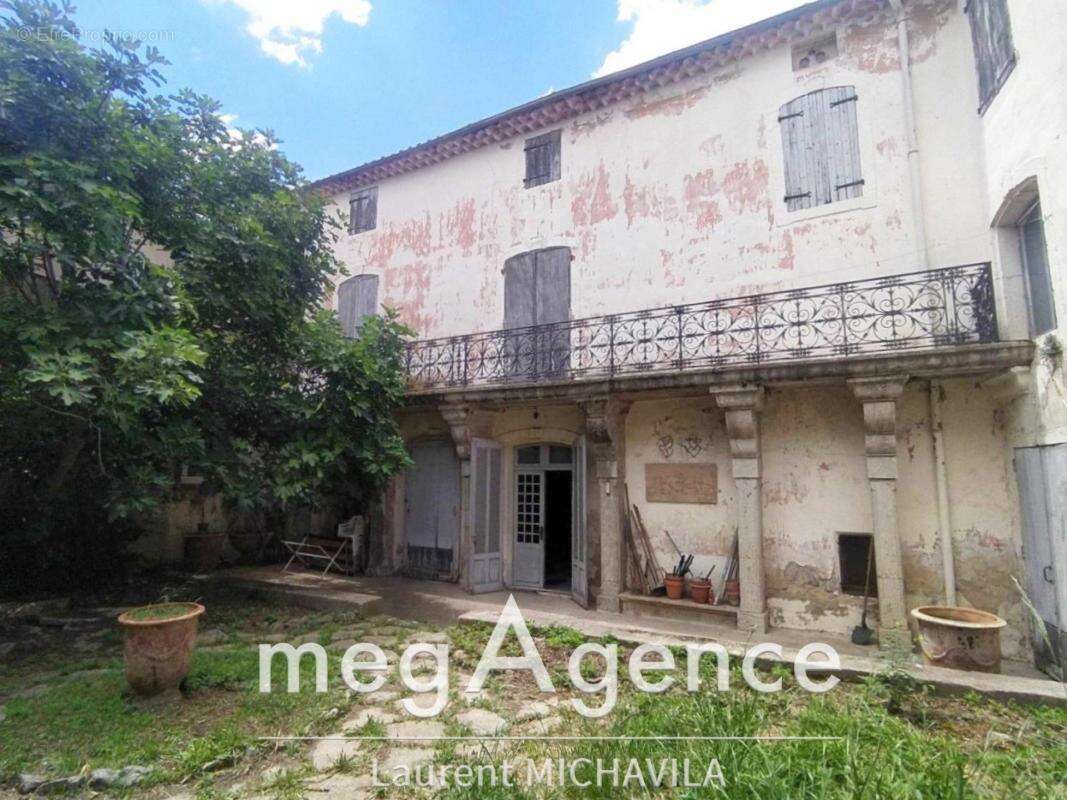 Maison à VILLENEUVE-LES-BEZIERS