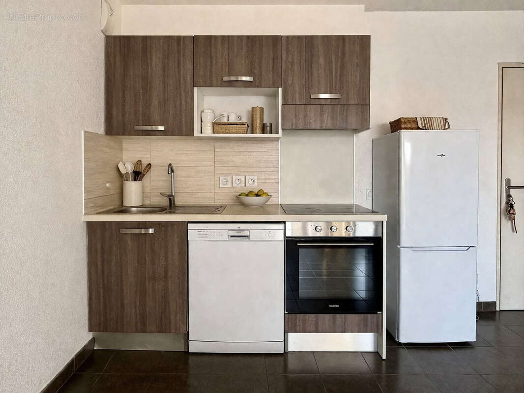 Appartement à MARSEILLE-3E