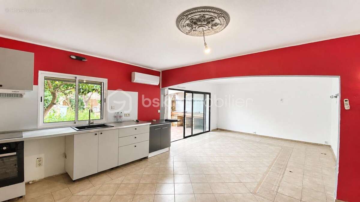 Maison à FREJUS