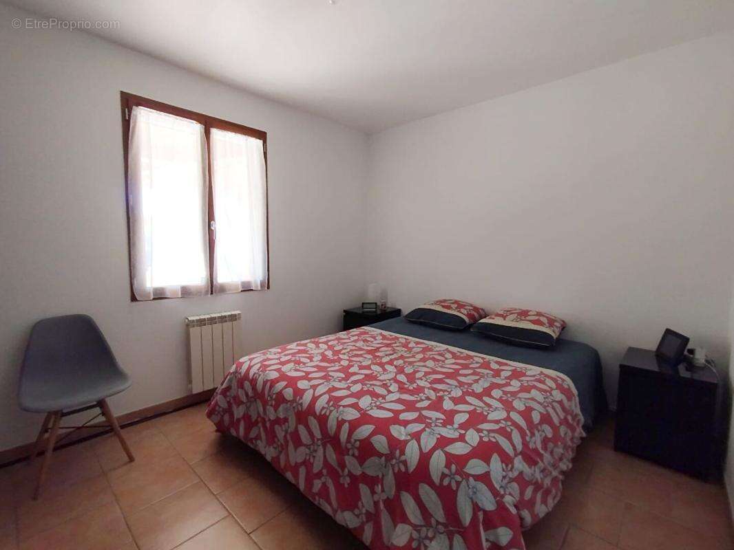 Maison à REGUSSE