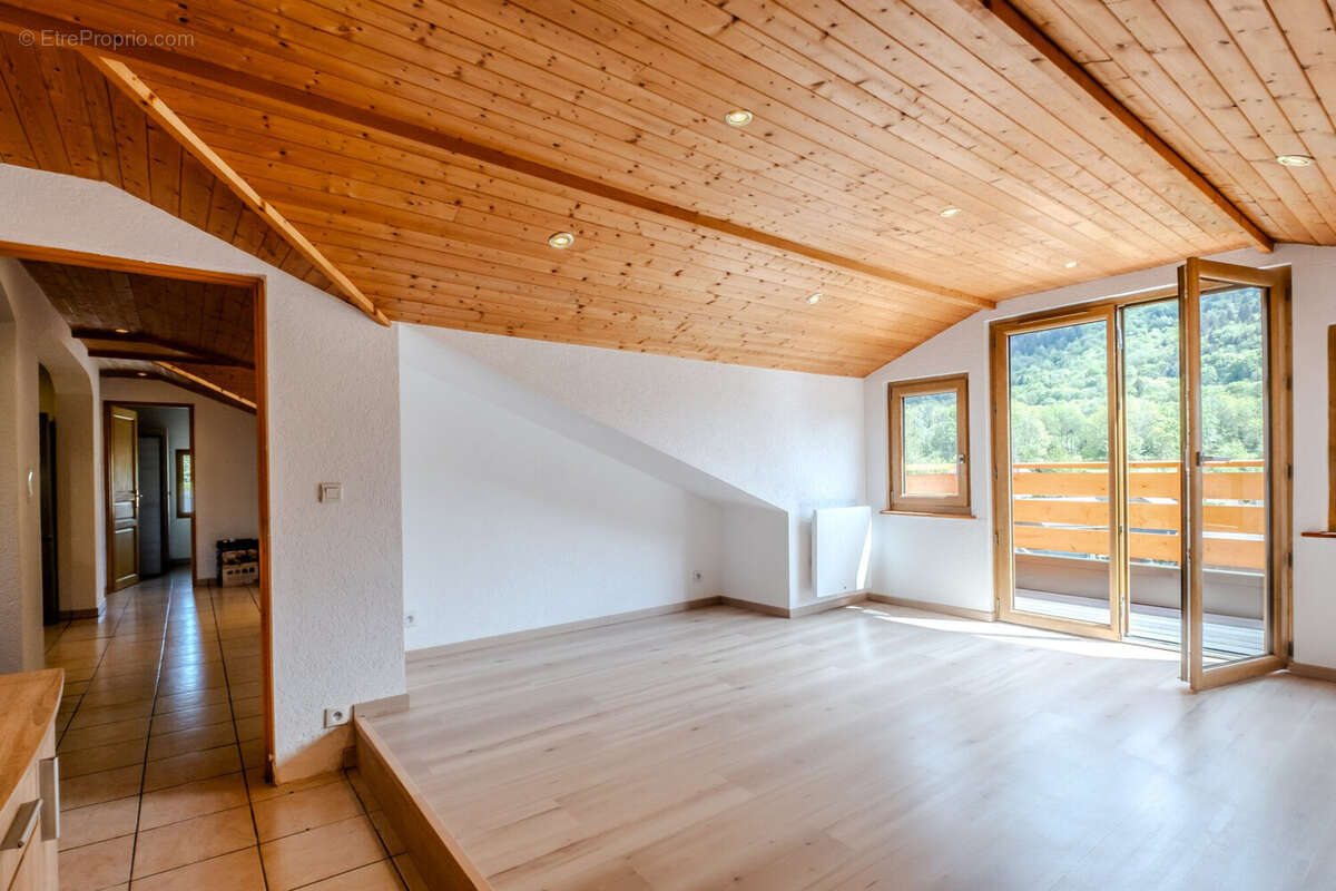 Appartement à THOLLON-LES-MEMISES
