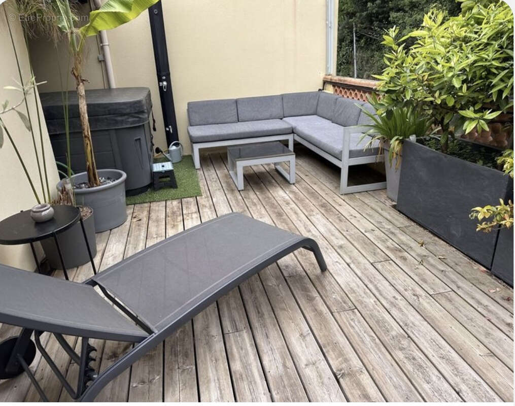 Appartement à MENTON