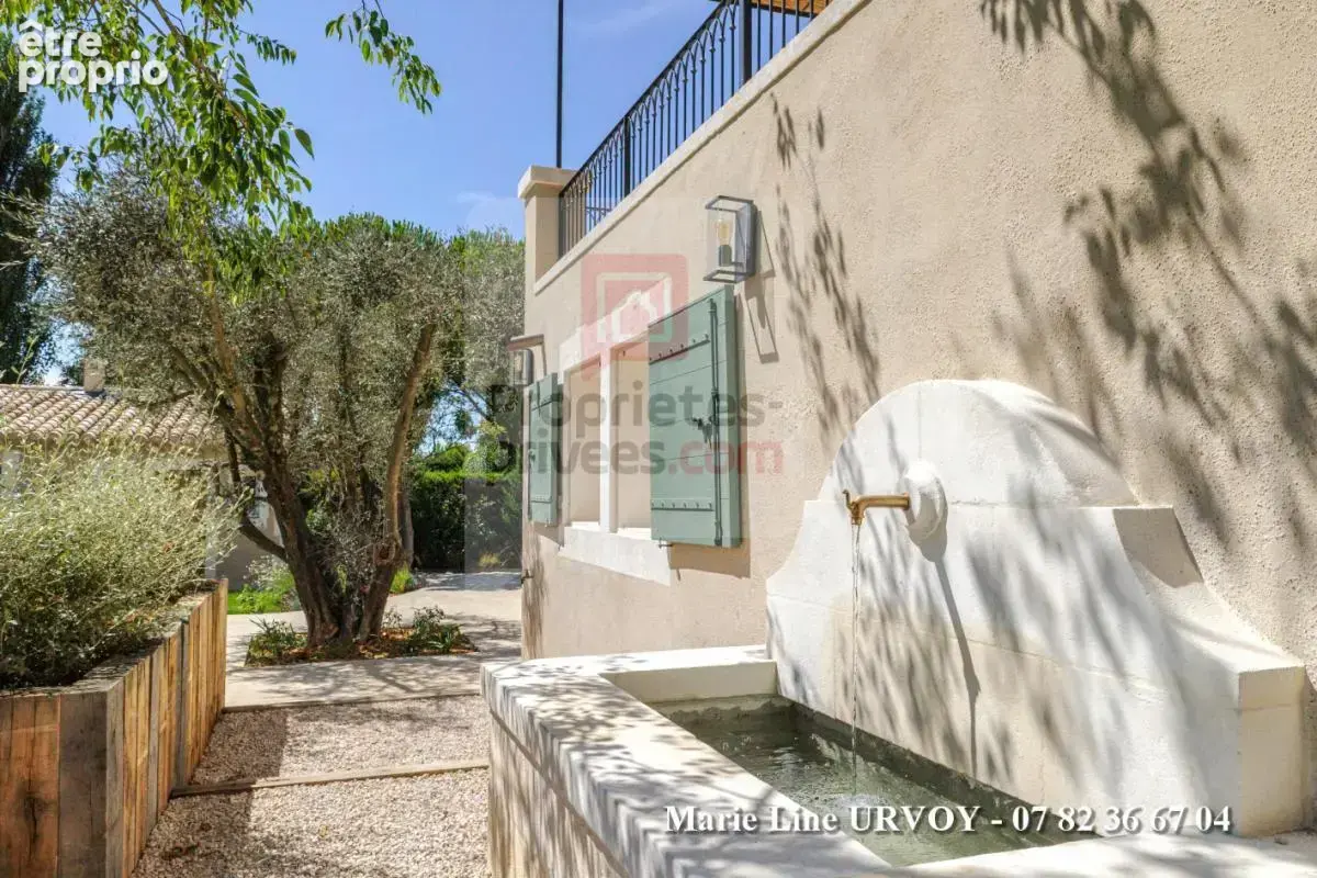 Maison à MAUSSANE-LES-ALPILLES