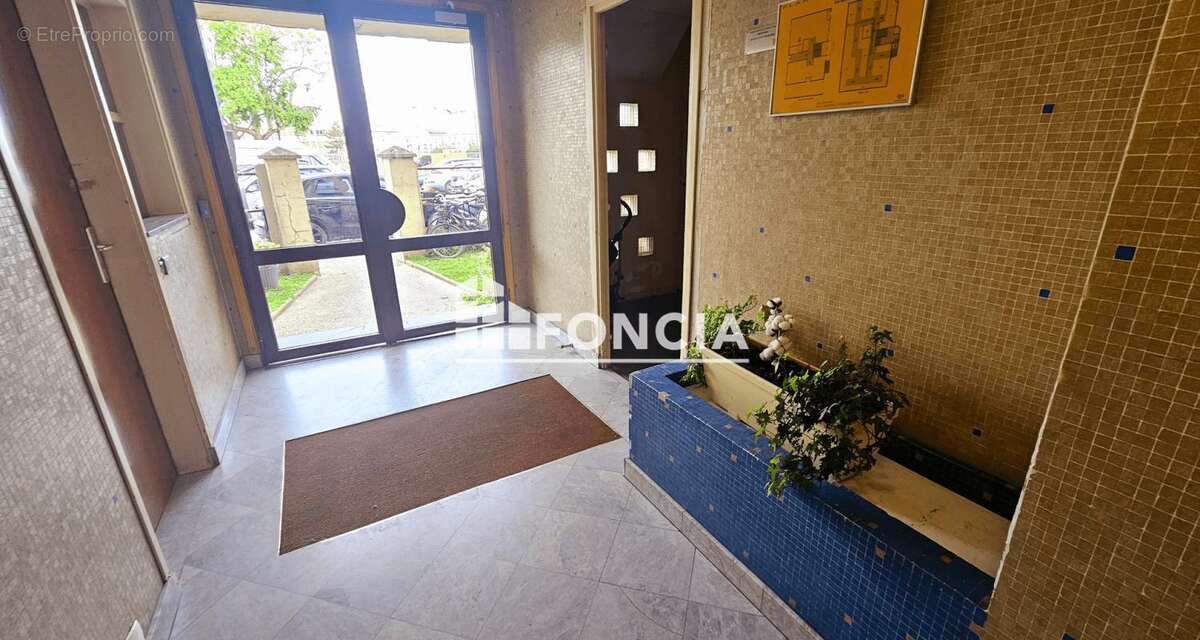 Appartement à AUBERVILLIERS