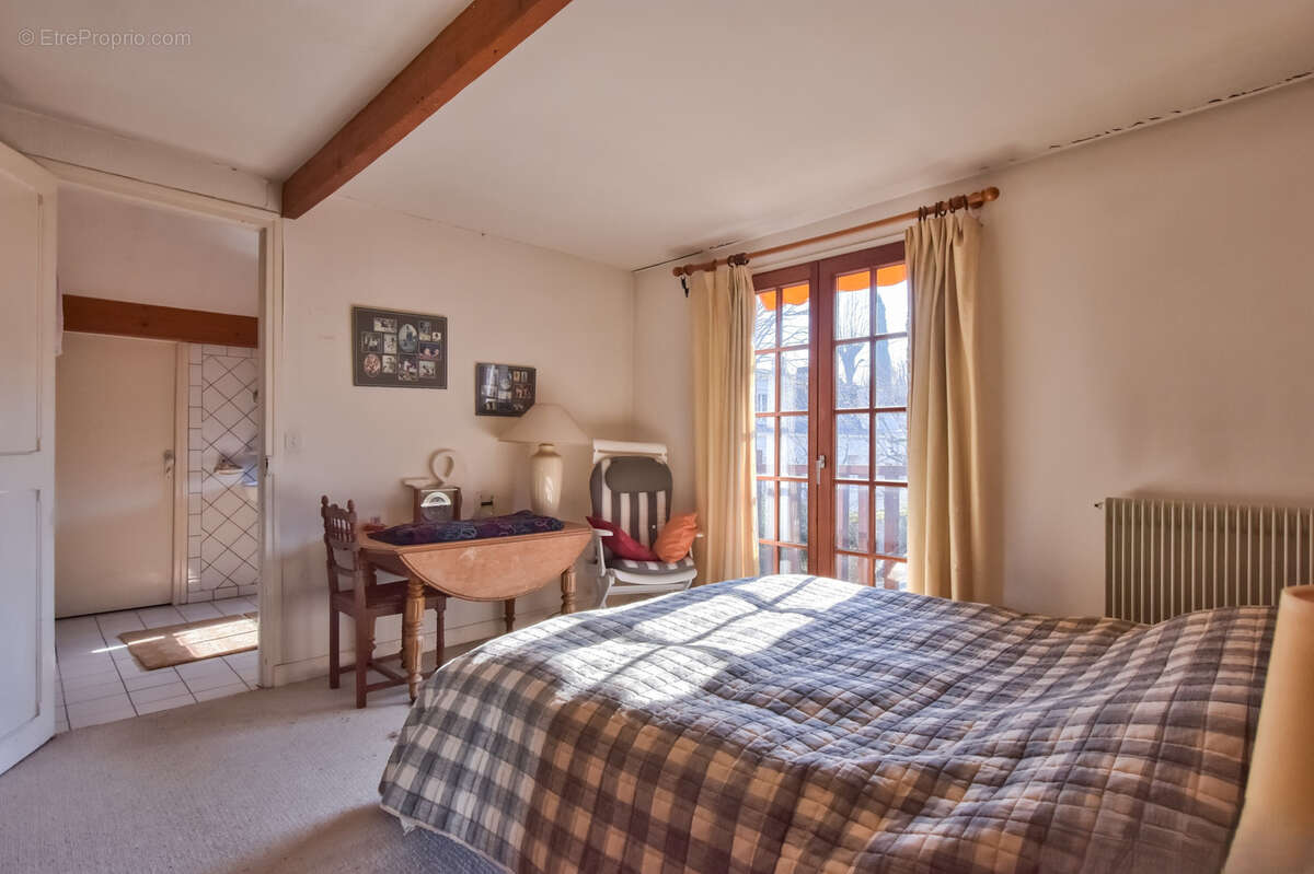 Maison à LE VESINET