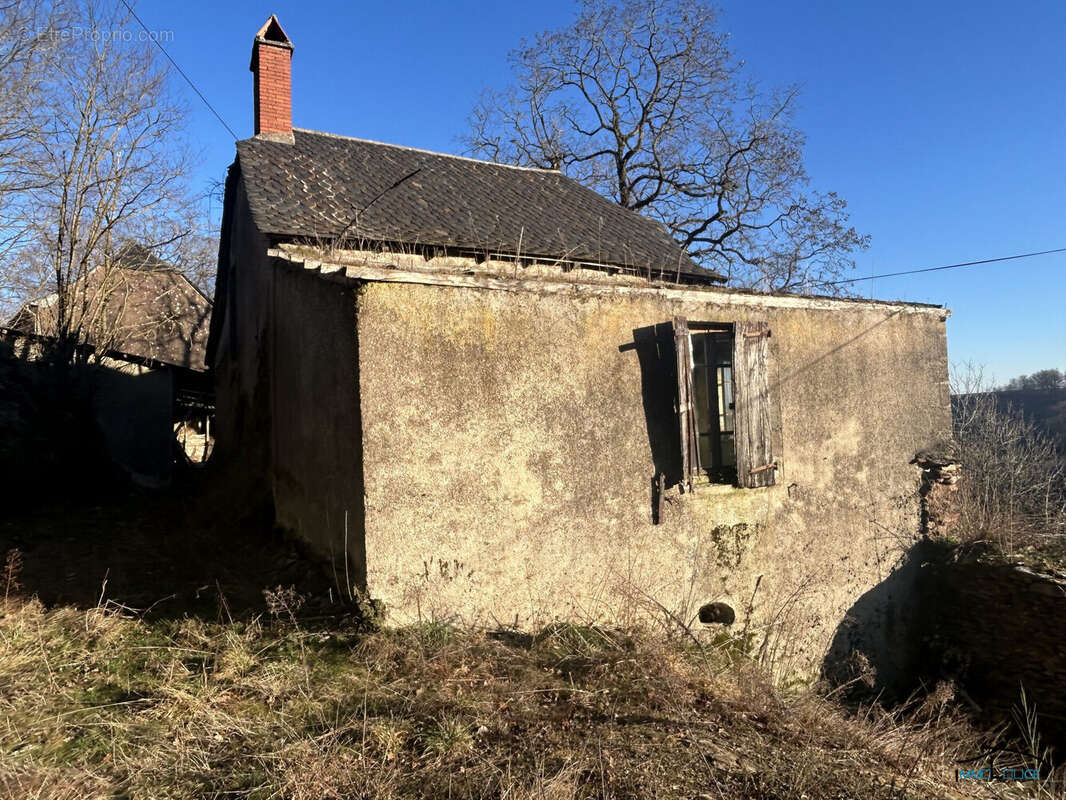Maison à ESCANDOLIERES