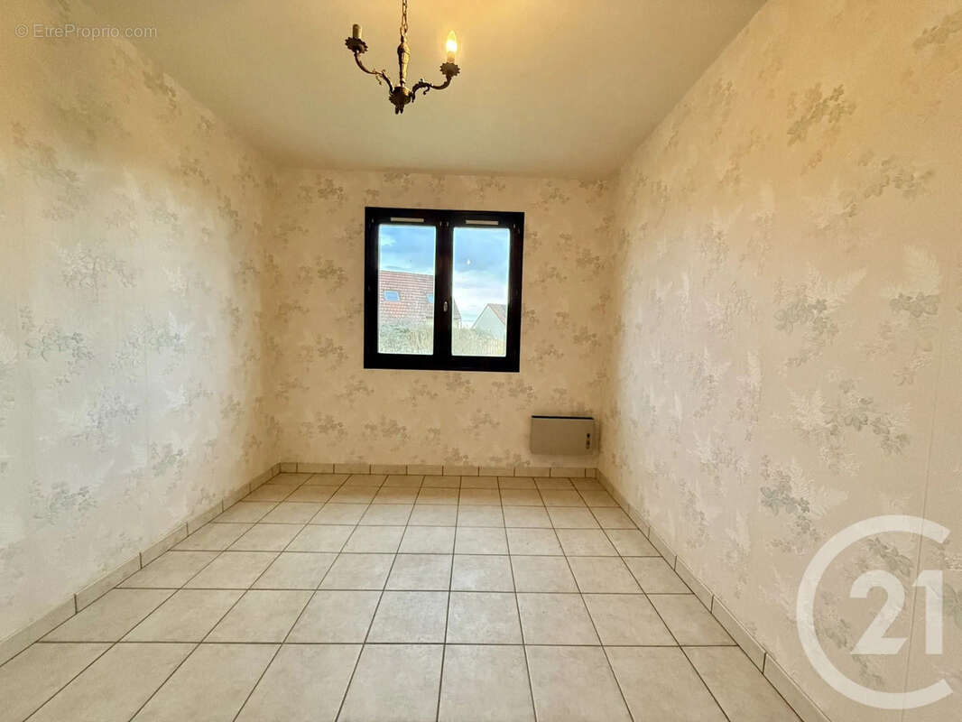 Maison à MONTBEUGNY