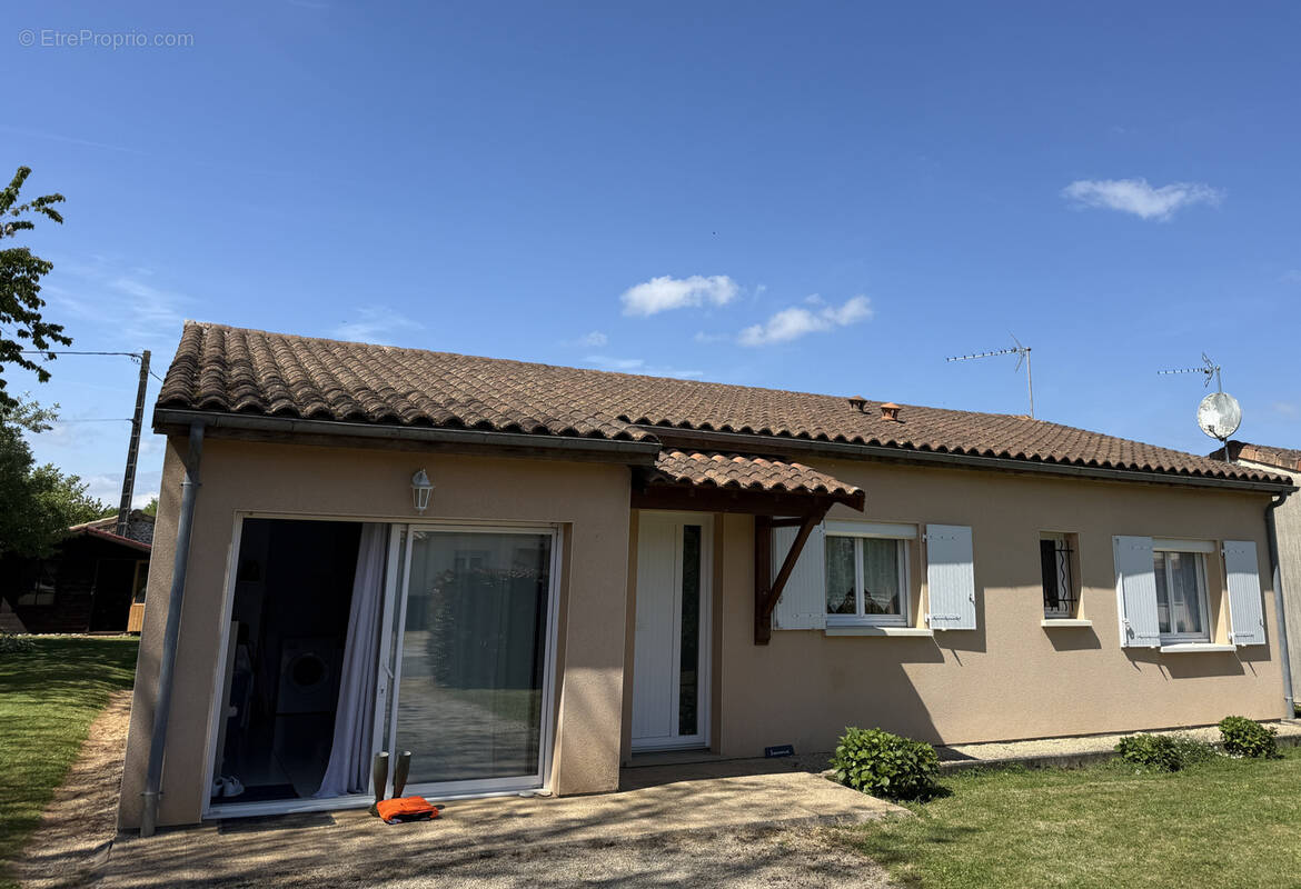 Maison à CEAUX-EN-COUHE
