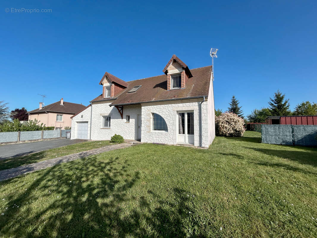 Maison à COMMENTRY