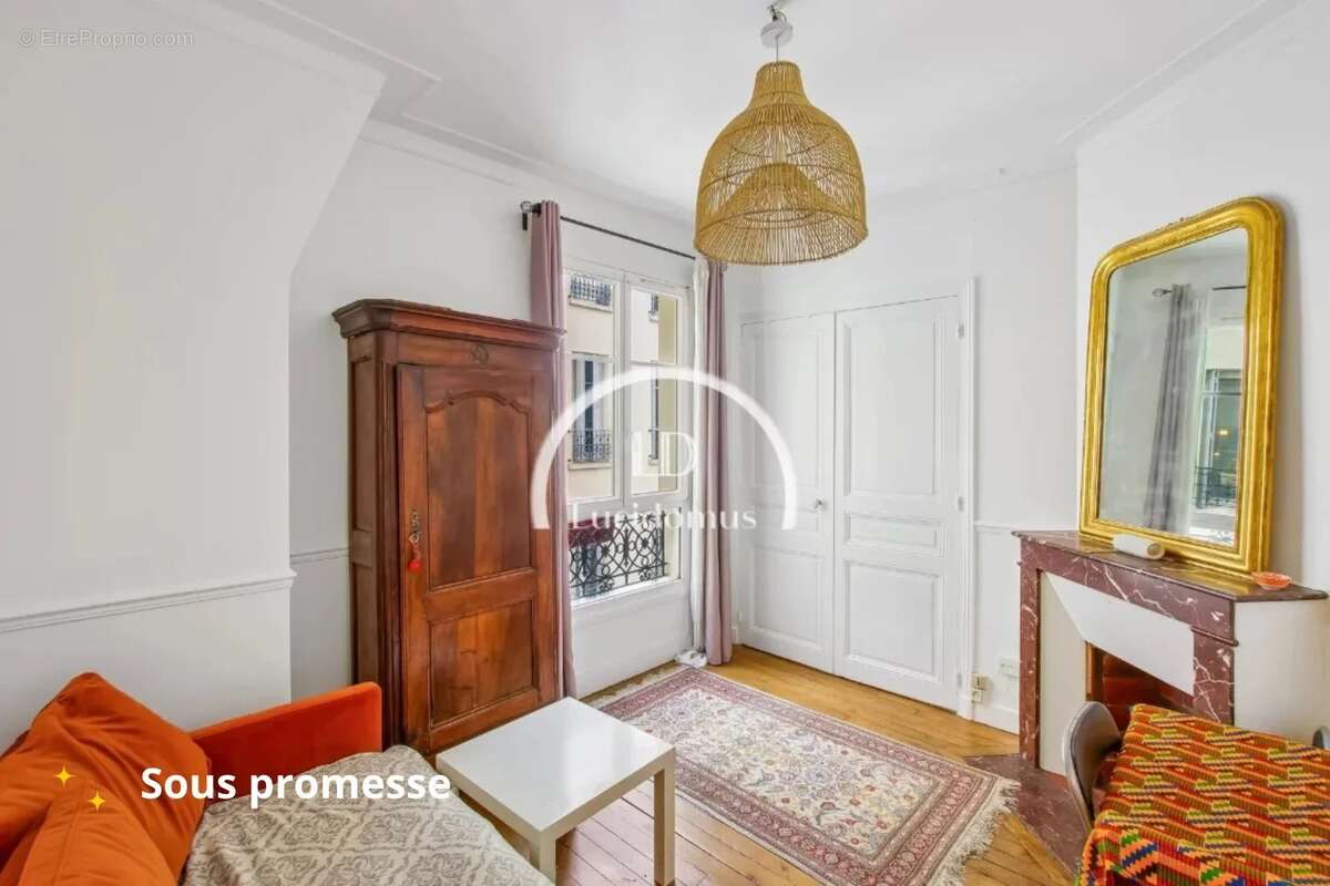 Appartement à PARIS-18E