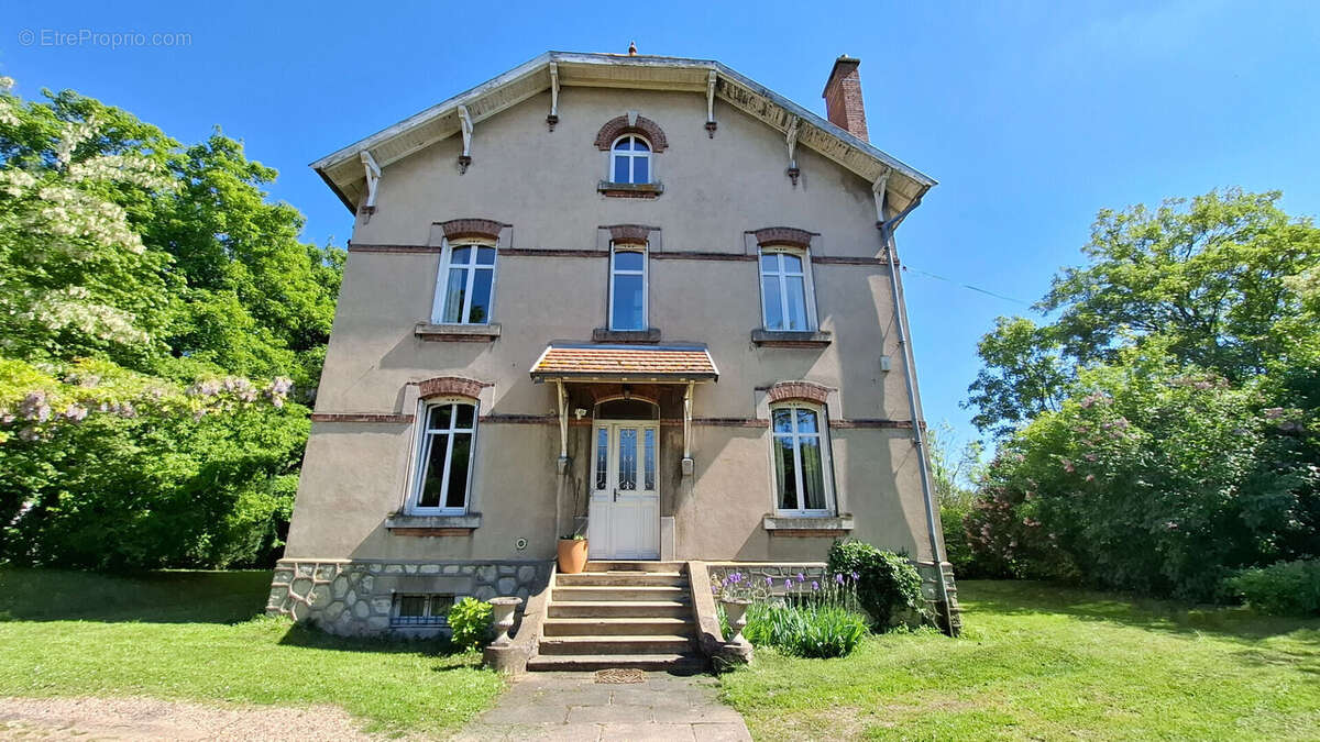 Maison à VARANGEVILLE