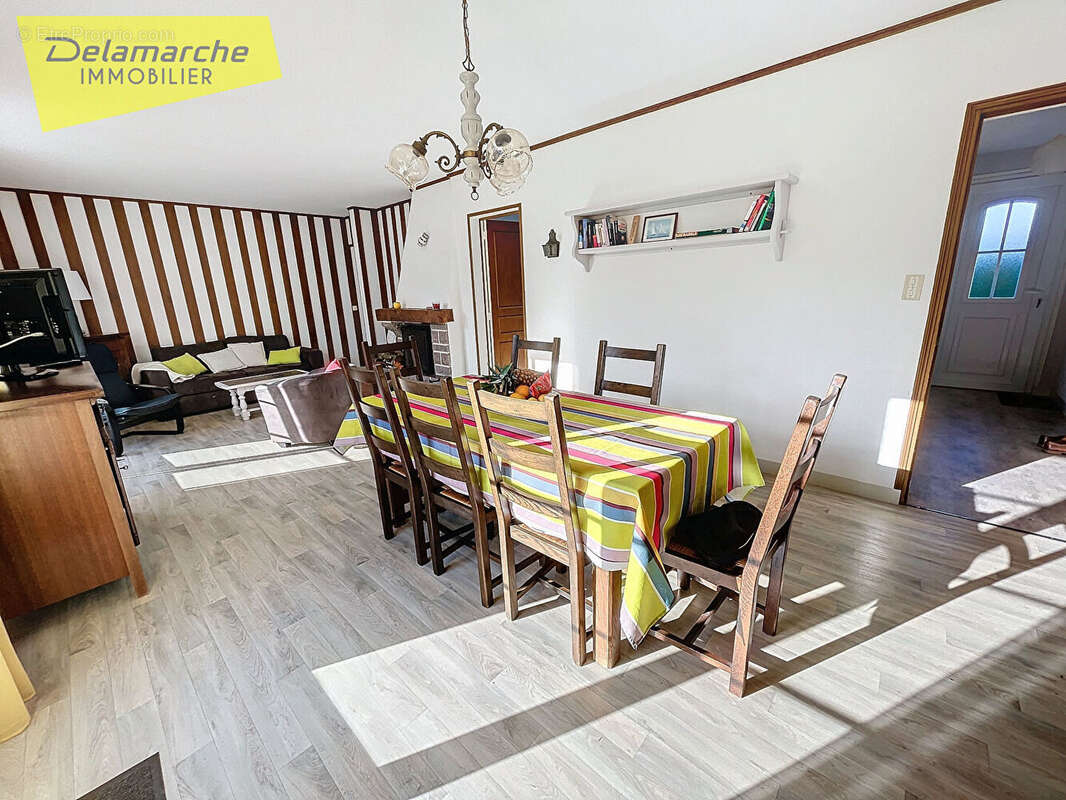 Maison à HAUTEVILLE-SUR-MER