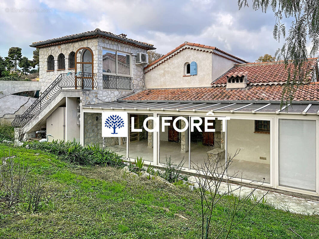 Maison à CAGNES-SUR-MER