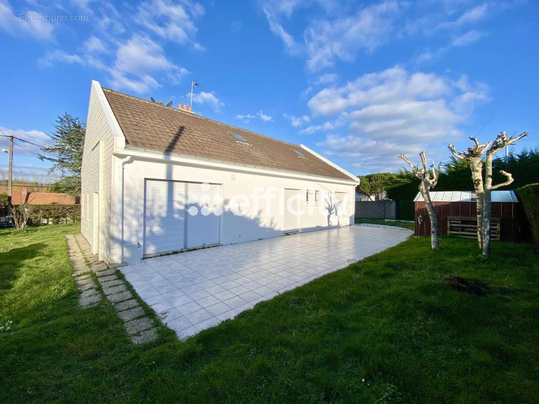 Maison à LA PLAINE-SUR-MER