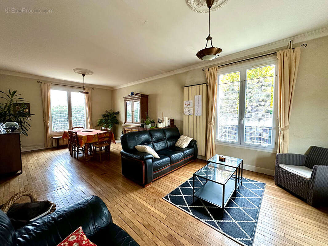 Maison à ATHIS-MONS