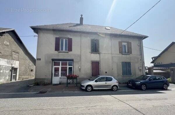 Appartement à PIERRE-CHATEL