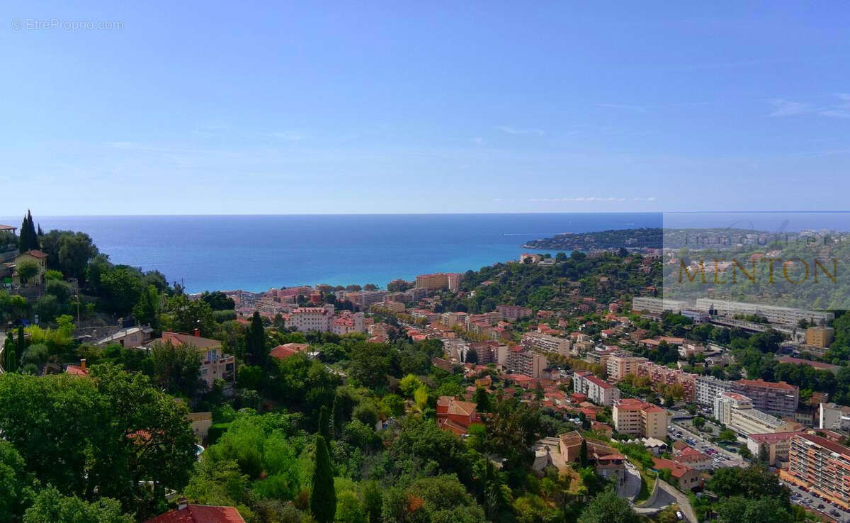 Appartement à MENTON