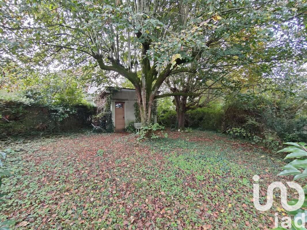 Photo 2 - Terrain à LIMOGES