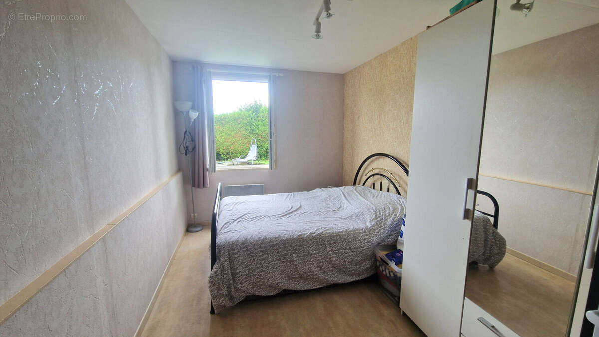Maison à ESCOVILLE