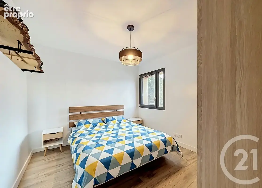 Appartement 71 m² à Taninges  - photo 6