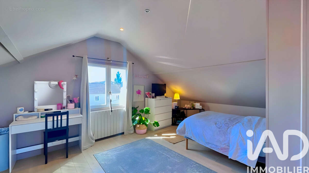 Photo 5 - Maison à MANTES-LA-VILLE