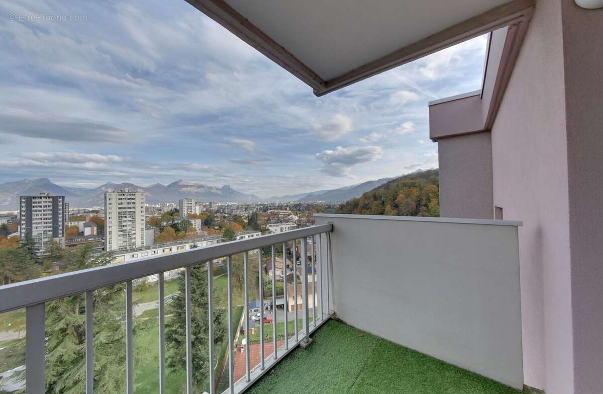 Appartement à ECHIROLLES