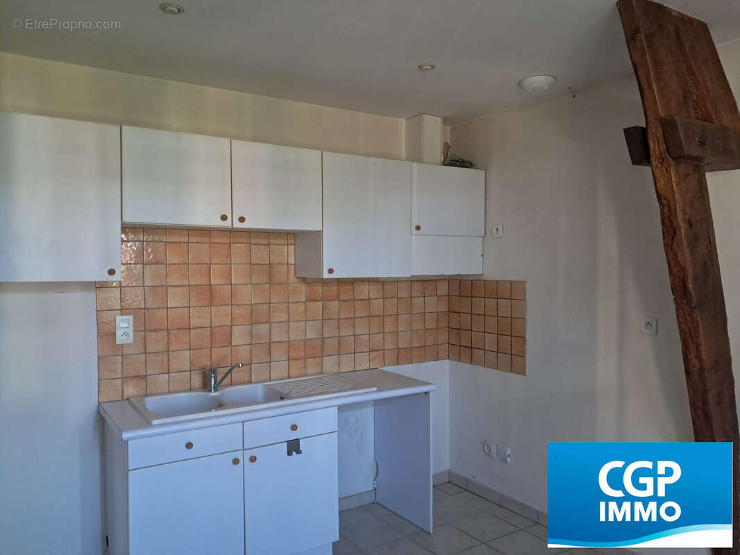 Maison 200 m² à Puybrun  - photo 7