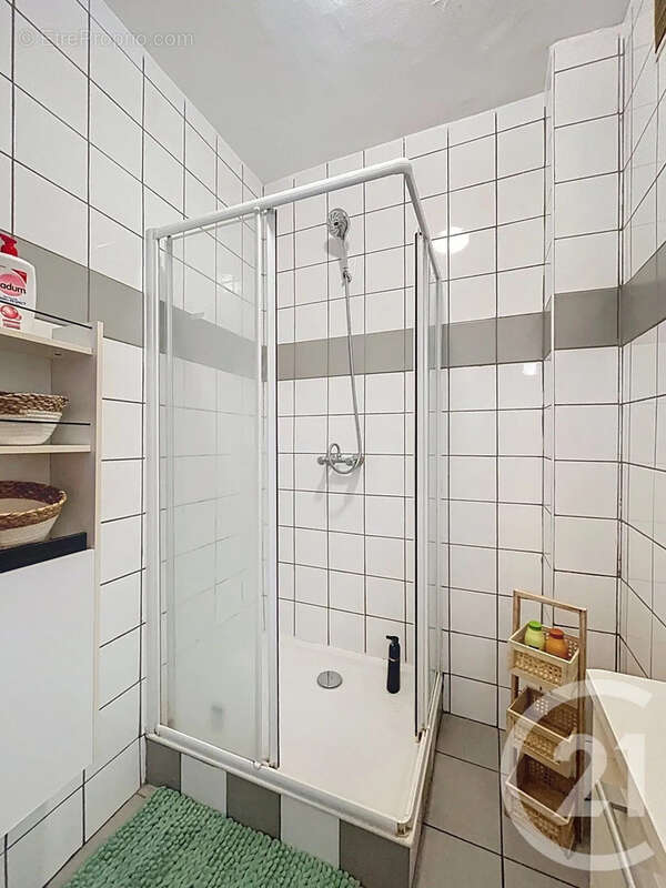 Appartement à LYON-8E