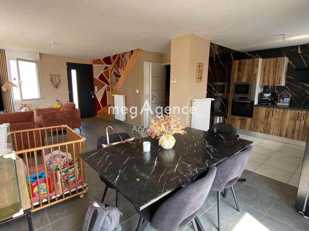Maison neuve, 3 chambres - photo 8