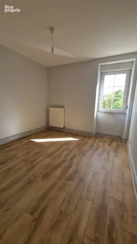 Appartement F3 duplex rénové 2 parkings privatifs environnement privilégié - photo 6