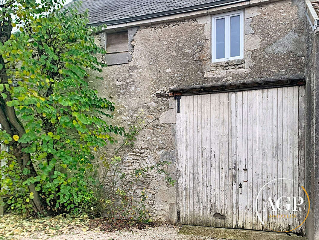 Maison ancienne, 3 chambres, Grange - photo 13