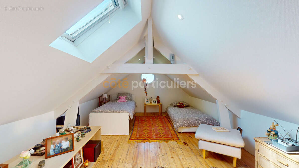 Maison à SAVIGNY-LE-VIEUX