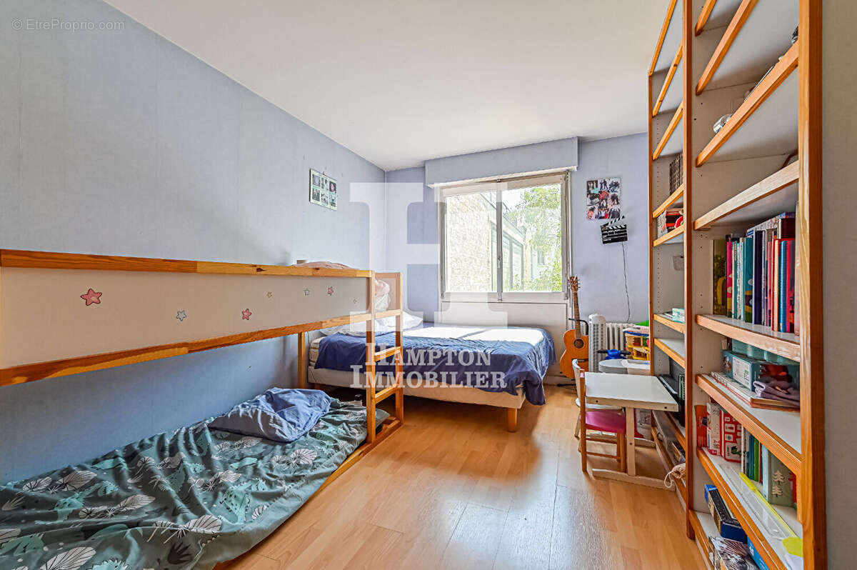 Appartement à PARIS-19E
