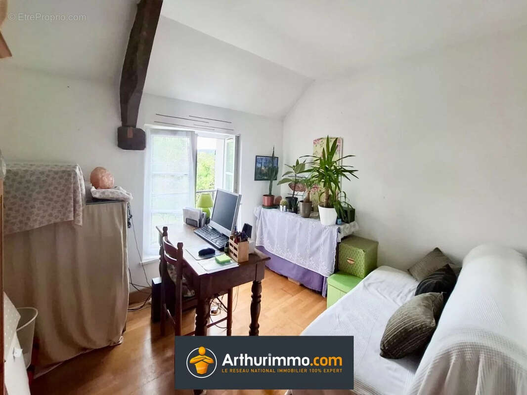 Maison à COULOMMIERS