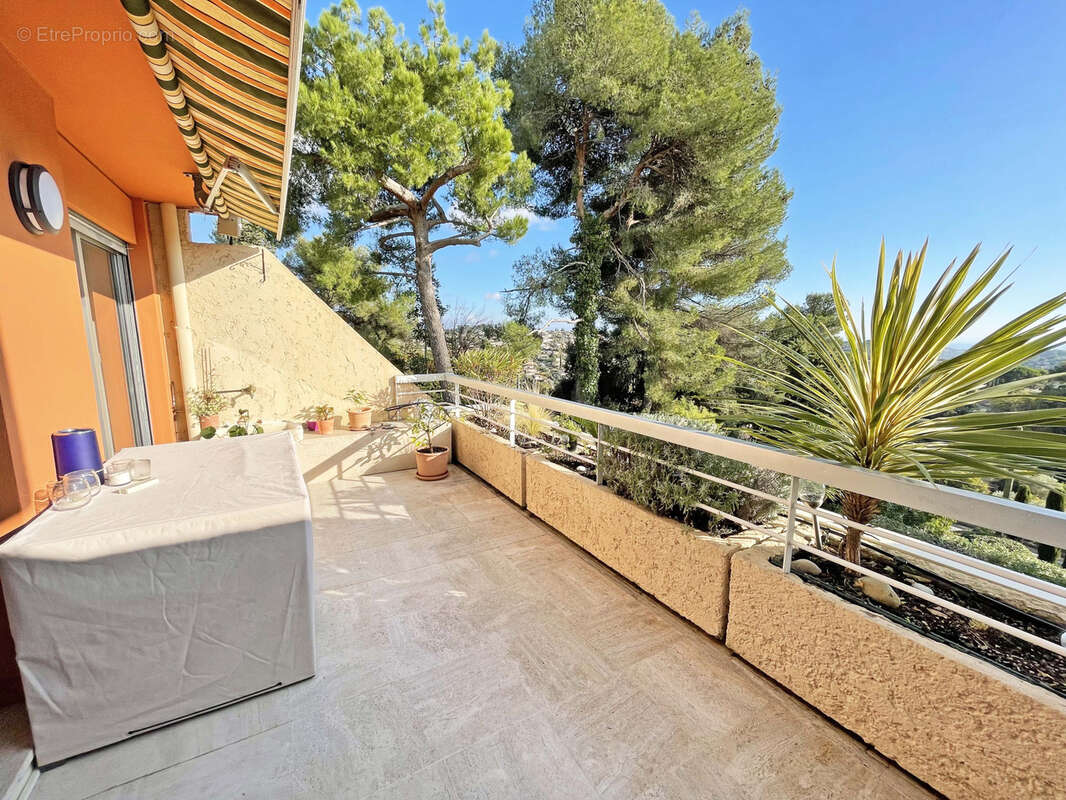 Appartement à VENCE