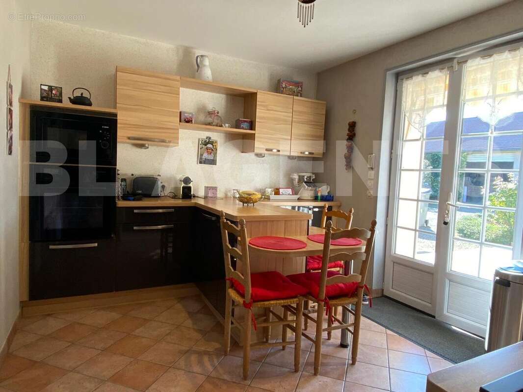 WhatsApp Image 2025-10-14 à 17 - Maison à SOULIGNE-SOUS-BALLON