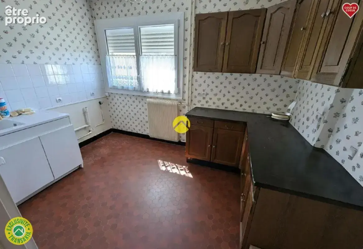 Apt T4. 87m².Garage.Parking.Cave - photo 7