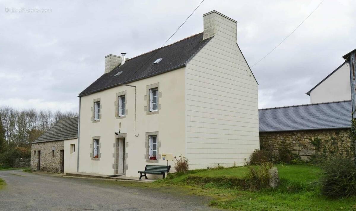 Maison à SAINT-MEEN