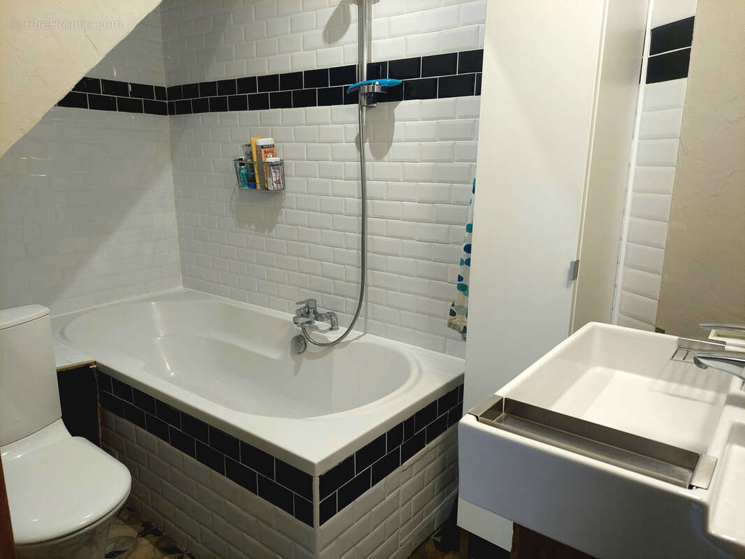 Maison à VILLENEUVE-LES-MAGUELONE