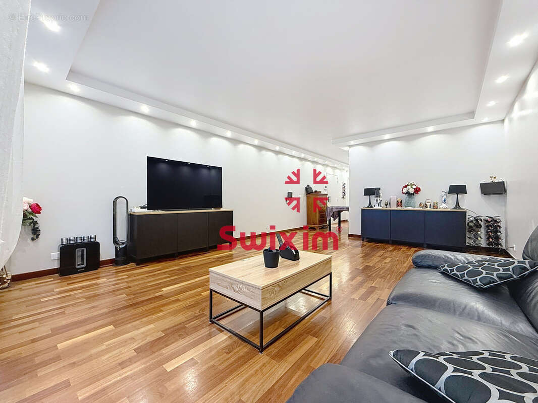 Appartement à PARIS-20E