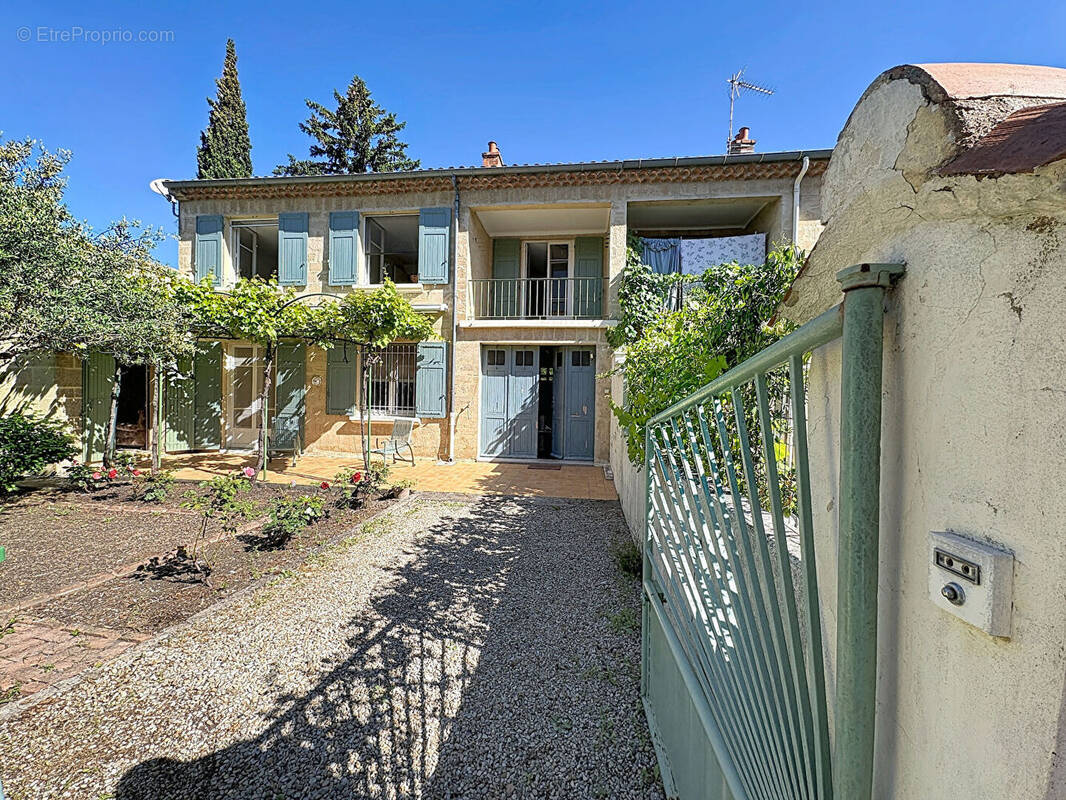 Maison à AVIGNON