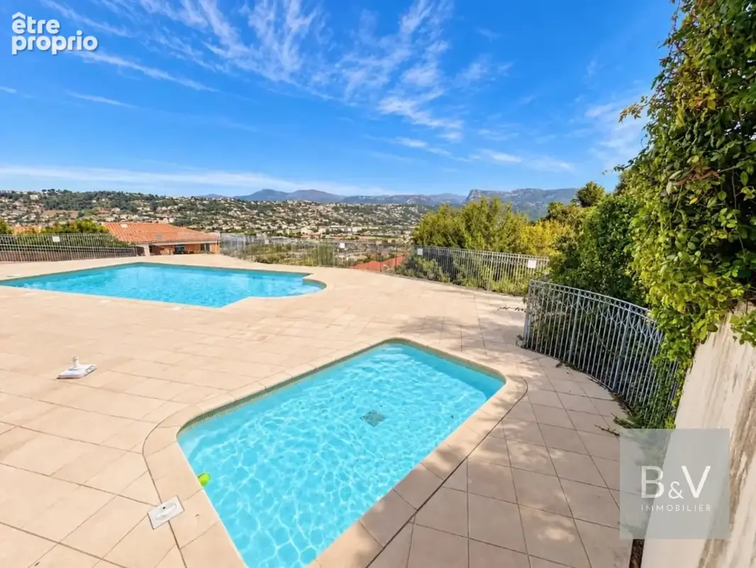 Corniche Fleurie  3 pièces avec profonde terrasse, piscine et vue dégagée - photo 8