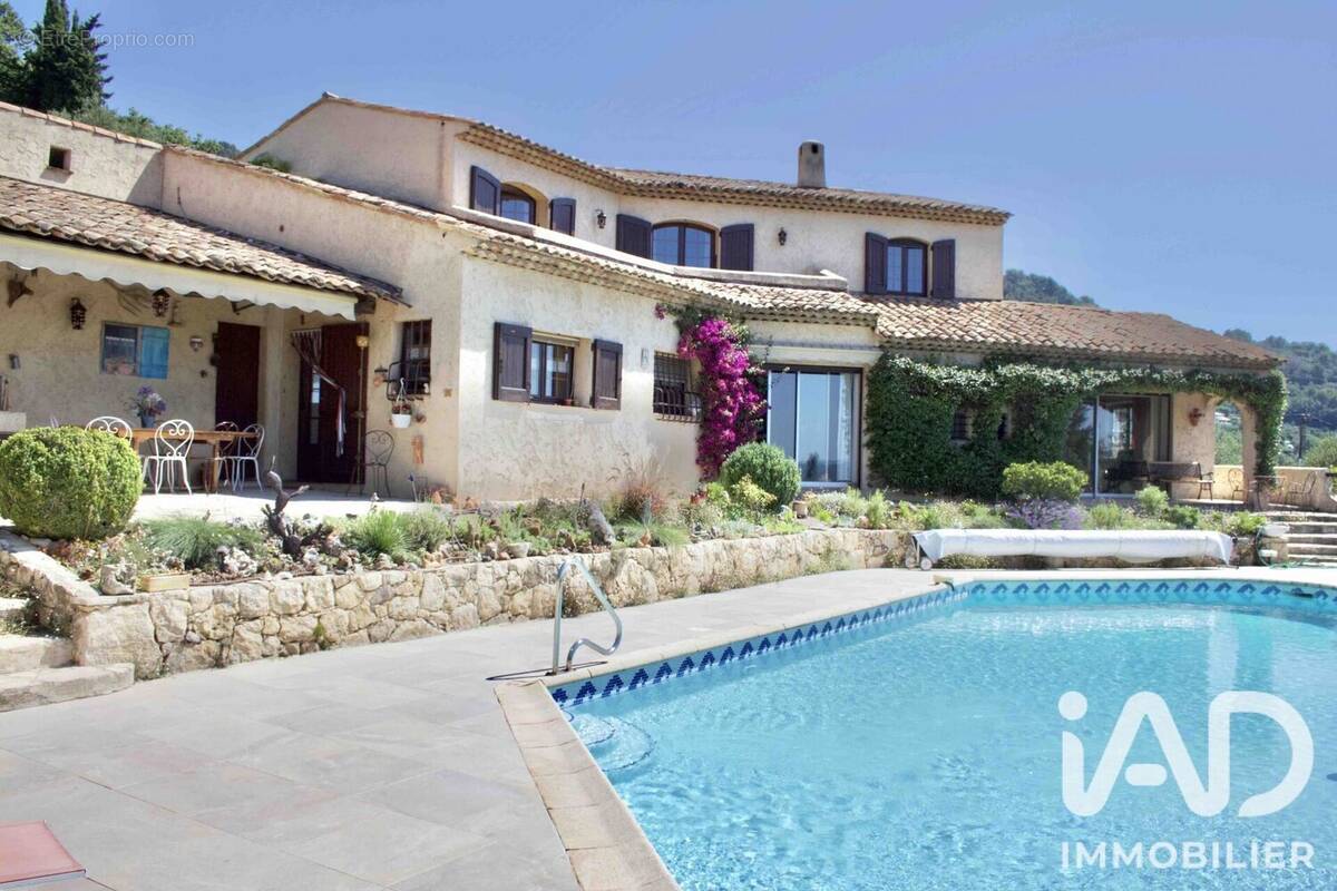 Photo 1 - Maison à CABRIS