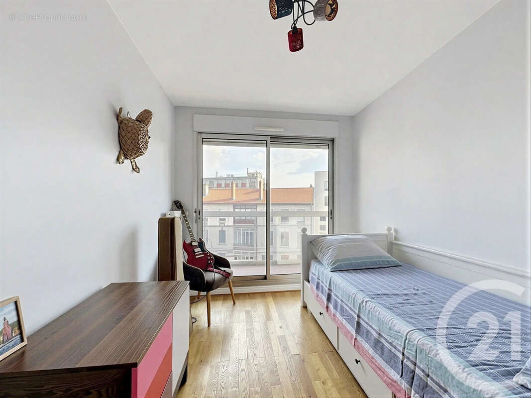 Appartement 96 m² à Villeurbanne  - photo 6