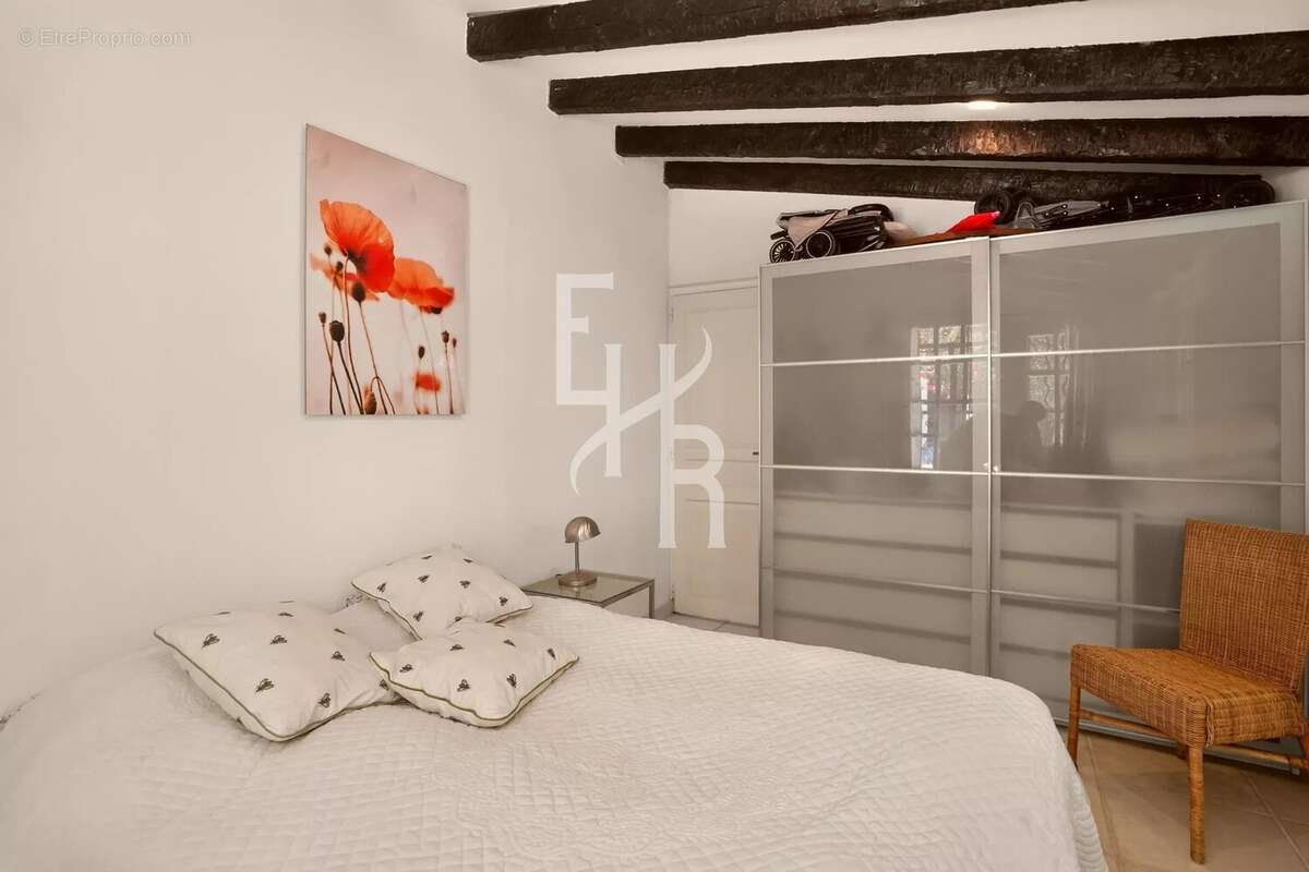 Maison à MOUGINS