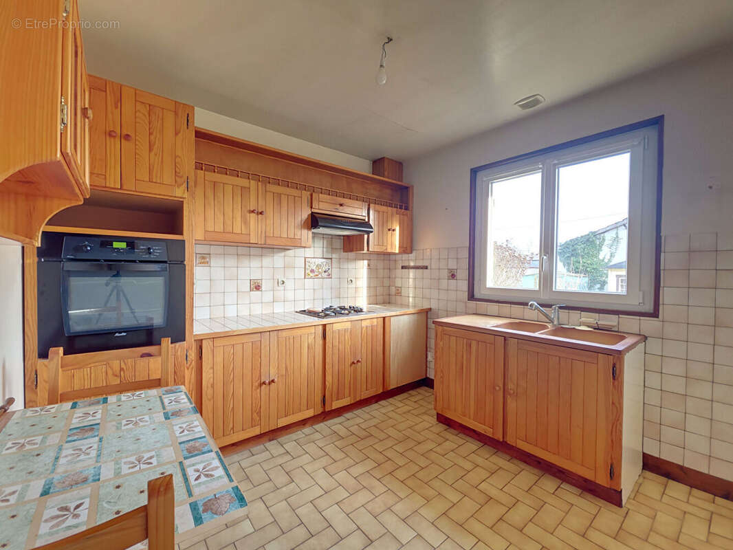 Maison à NOGENT-LE-ROI