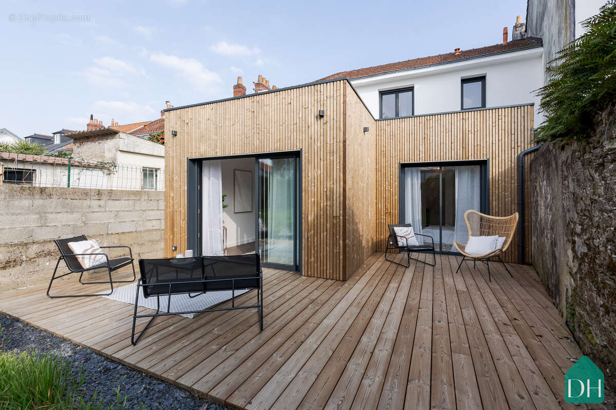 Maison clefs en main 4 chambres - LOQUIDY/SAINT-FELIX - NANTES - photo 16