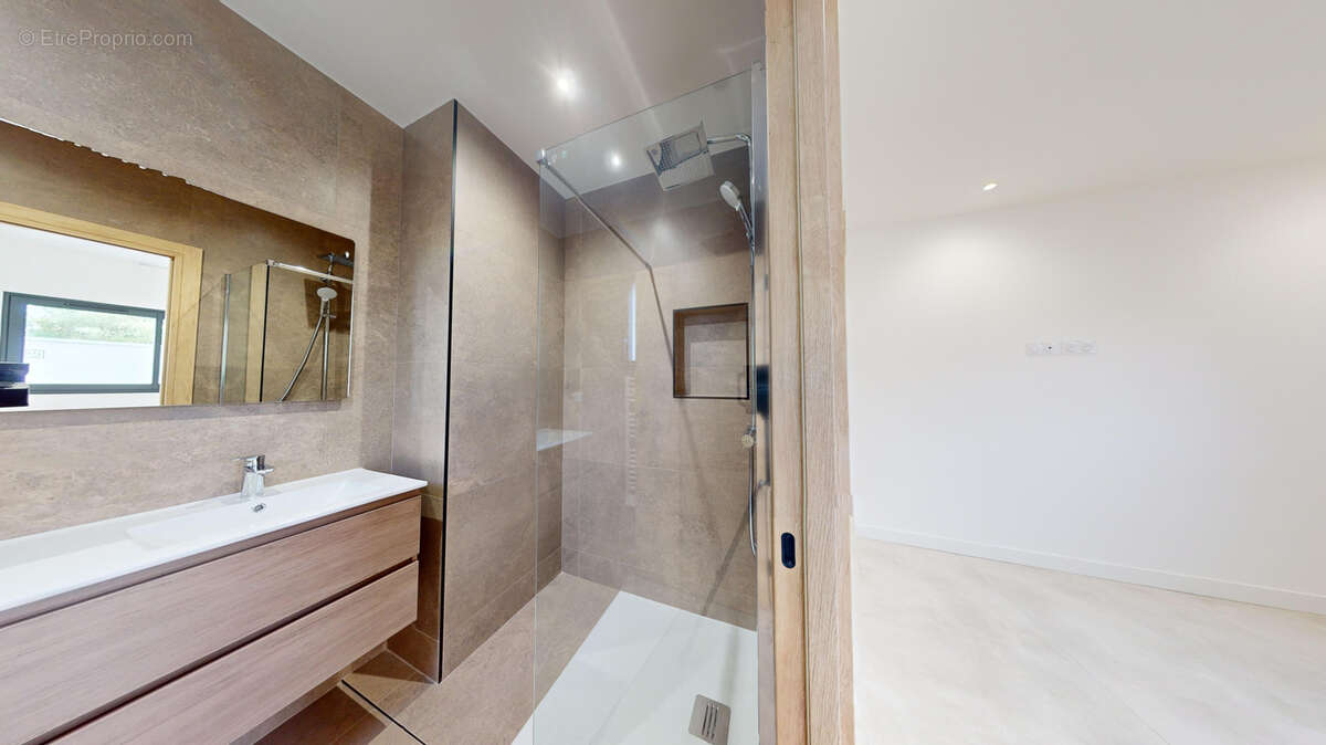 Maison à CORNEBARRIEU