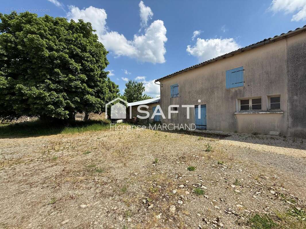 Photo 2 - Maison à AIGONNAY